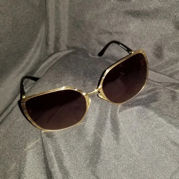 Tory Burch Sunglasses main image 2
